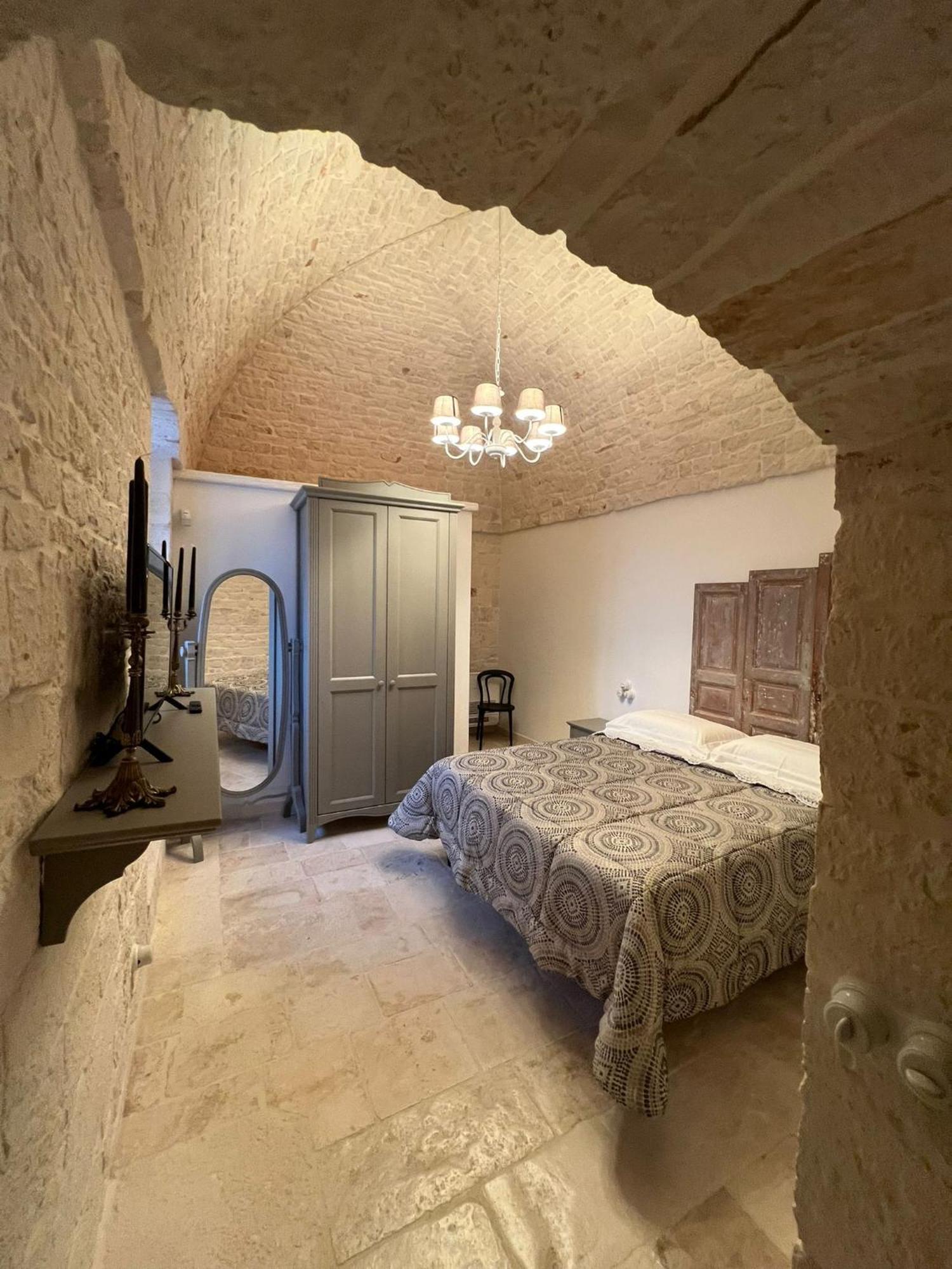阿尔贝罗贝洛Trulli Occhi Di Pietra Historical Experience别墅 外观 照片