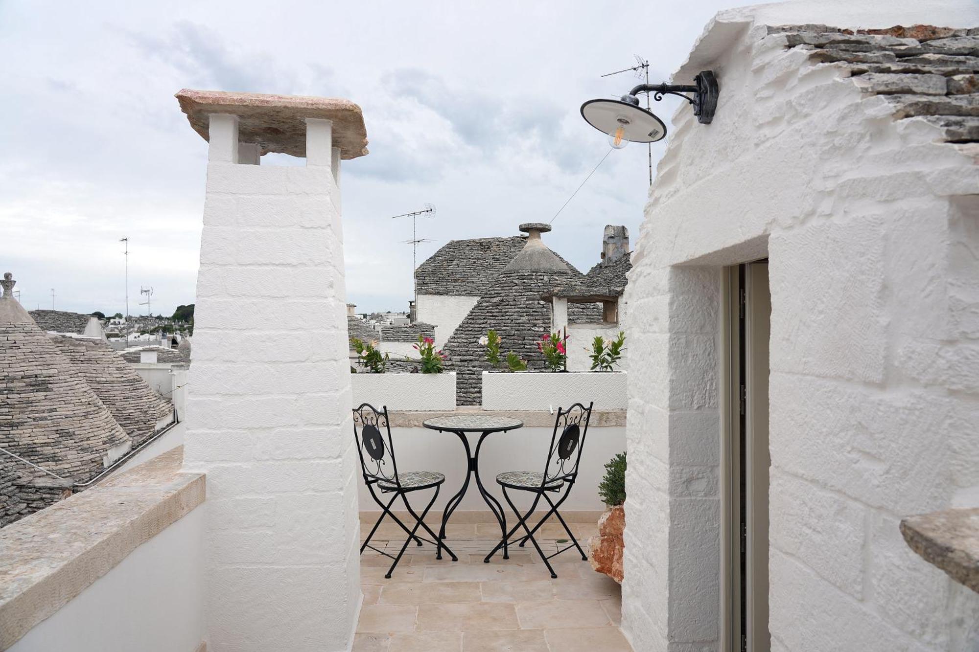 阿尔贝罗贝洛Trulli Occhi Di Pietra Historical Experience别墅 外观 照片