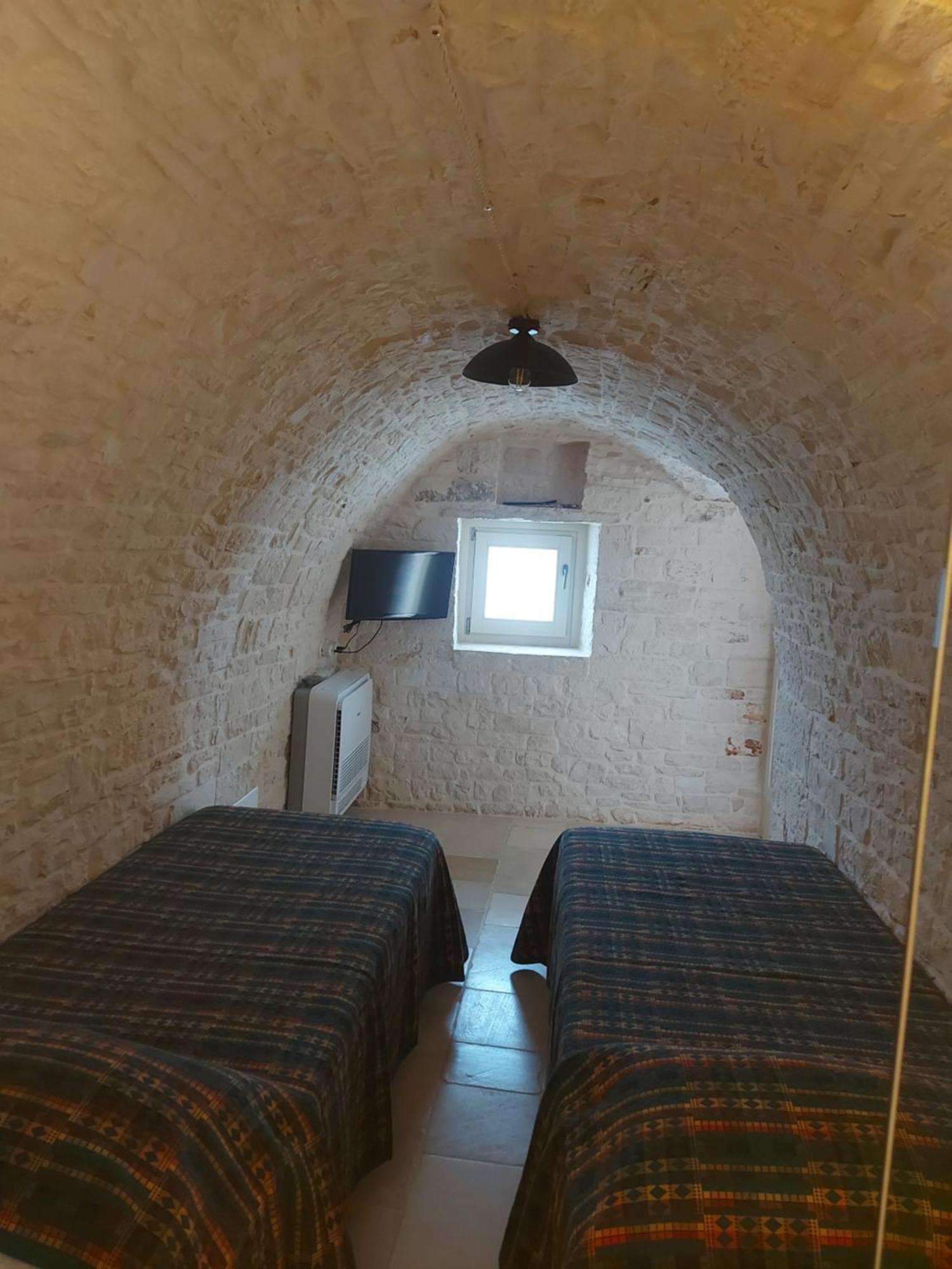 阿尔贝罗贝洛Trulli Occhi Di Pietra Historical Experience别墅 客房 照片
